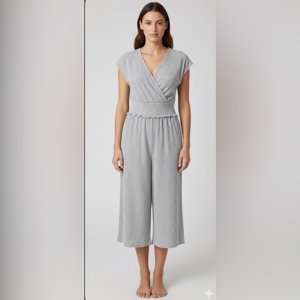 Caution to the Wind Size Large Gray Ribbed Women's Jumpsuit